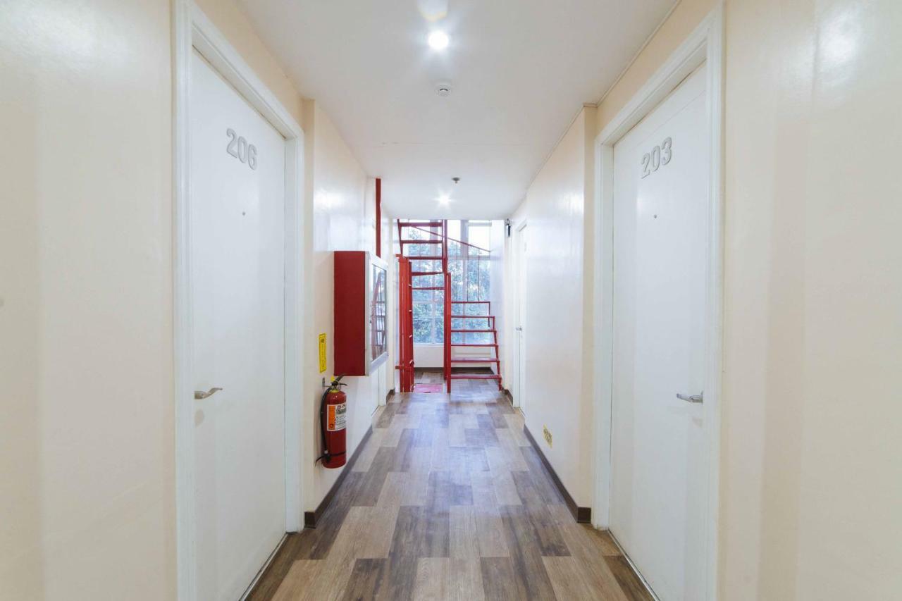 Reddoorz Plus Near Sm Lanang Davao City Exterior foto