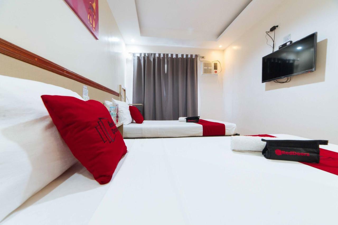 Reddoorz Plus Near Sm Lanang Davao City Exterior foto